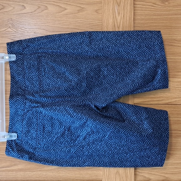 Bobby Jones print shorts - Picture 6 of 9